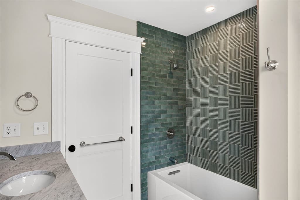 Single Family Residence at 222 Barcliff, Chatham MA 02633, Chatham, photo 21 of 26