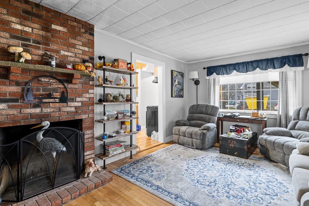 42 Everett Street, Middleboro MA 02346 photo 5