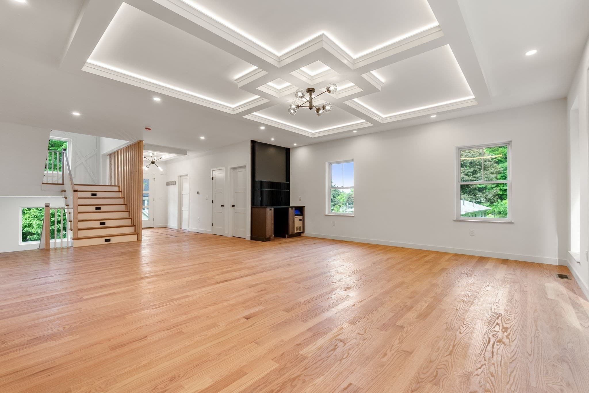 Single Family Residence at 42 Woodbine Circle, Needham MA 02494, photo 5 of 36