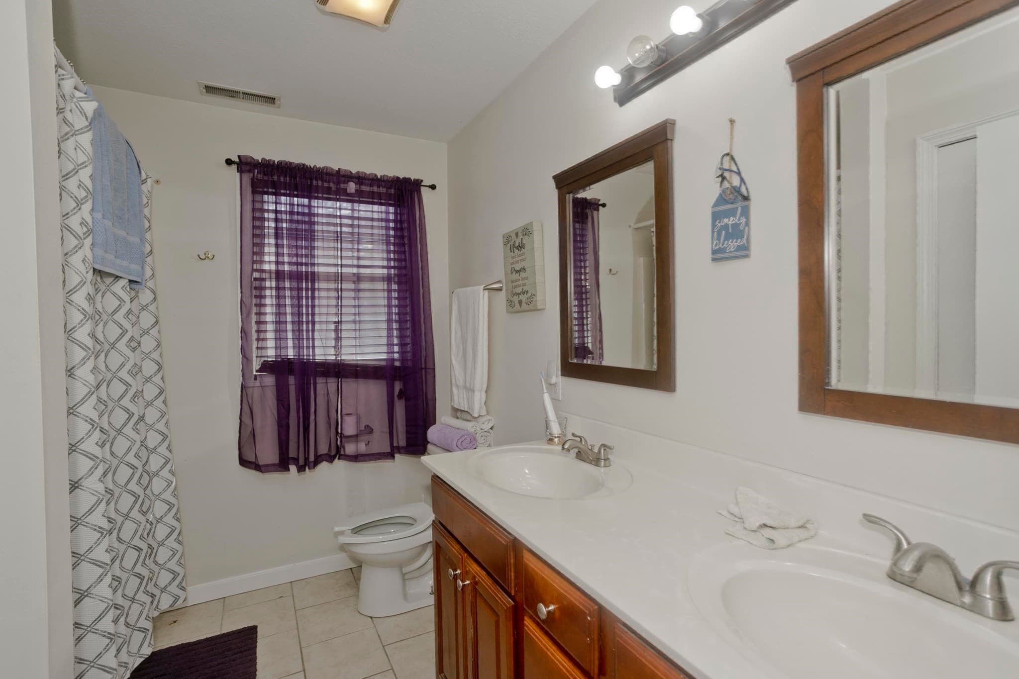 Single Family Residence at 31 Acrebrook Rd, Springfield MA 01129, Springfield, photo 19 of 32