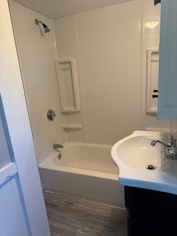 28 Beach St, Marlborough MA 01752 photo 16