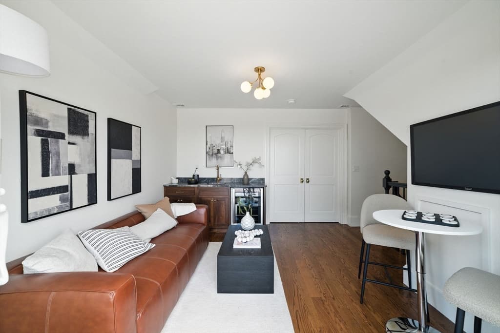 Condominium at 197 Winchester Street # 1, Brookline MA 02446, photo 28 of 42