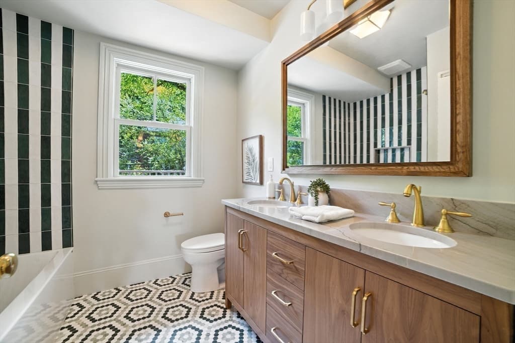 Condominium at 197 Winchester Street # 1, Brookline MA 02446, photo 15 of 42