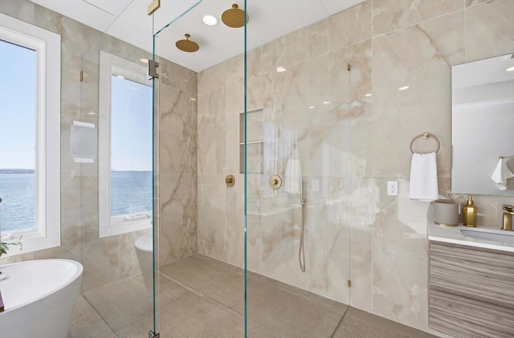 156 Crabtree, Quincy MA 02171 photo 28