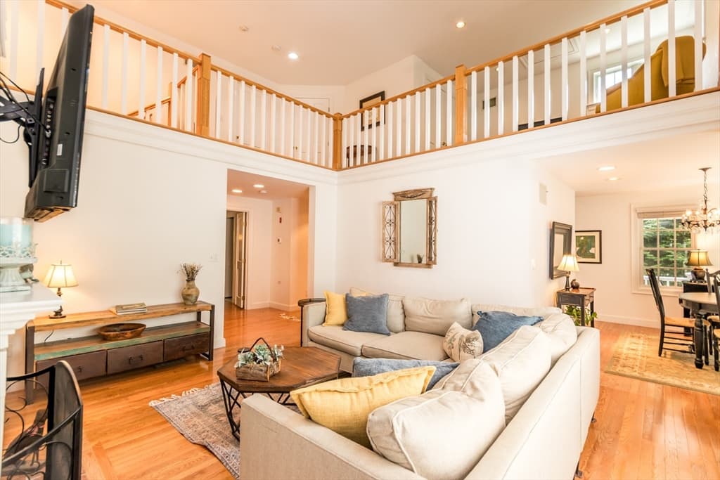 Condominium at 15 Hampton Ct # 15, Mashpee MA 02649, photo 17 of 39