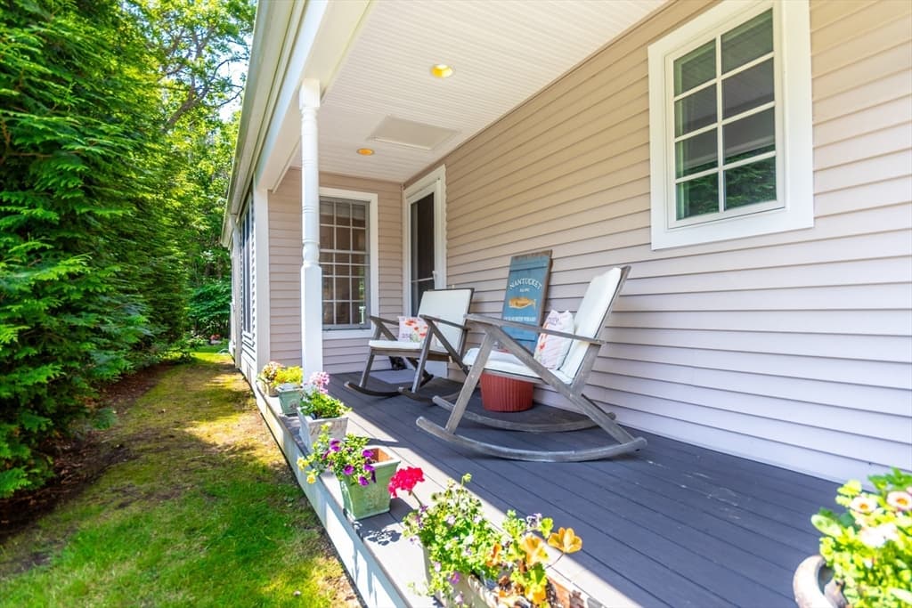 Condominium at 15 Hampton Ct # 15, Mashpee MA 02649, photo 5 of 39