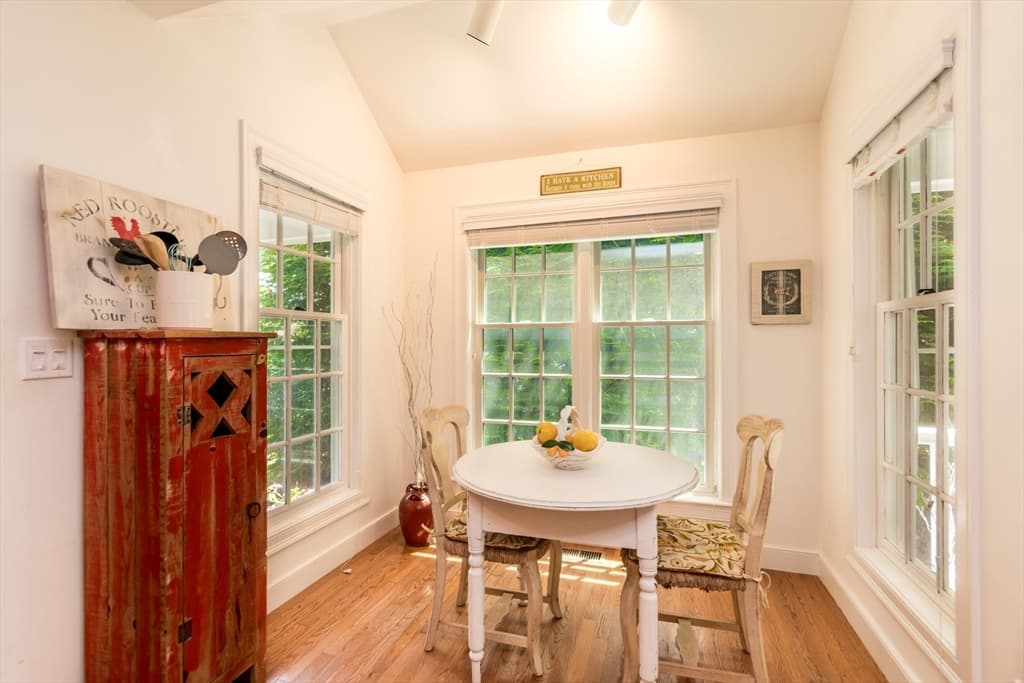 Condominium at 15 Hampton Ct # 15, Mashpee MA 02649, photo 9 of 39