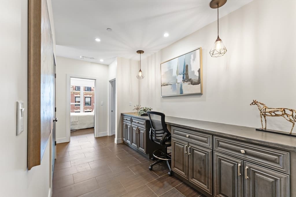 99-105 Broad St # 8B, Boston MA 02110 photo 26