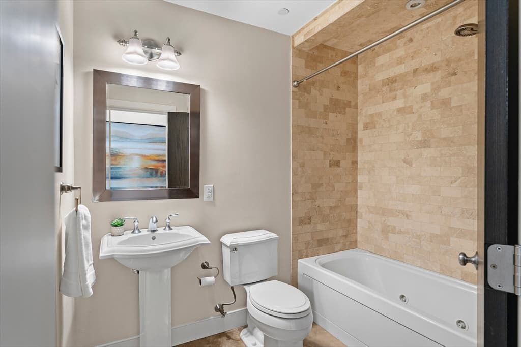 99-105 Broad St # 8B, Boston MA 02110 photo 15