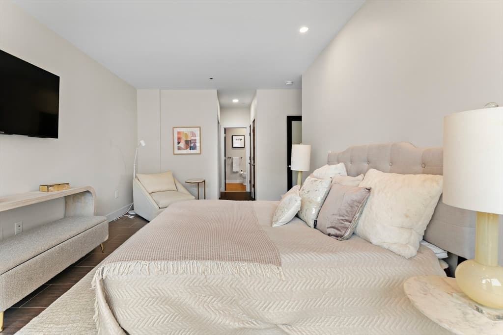 99-105 Broad St # 8B, Boston MA 02110 photo 19