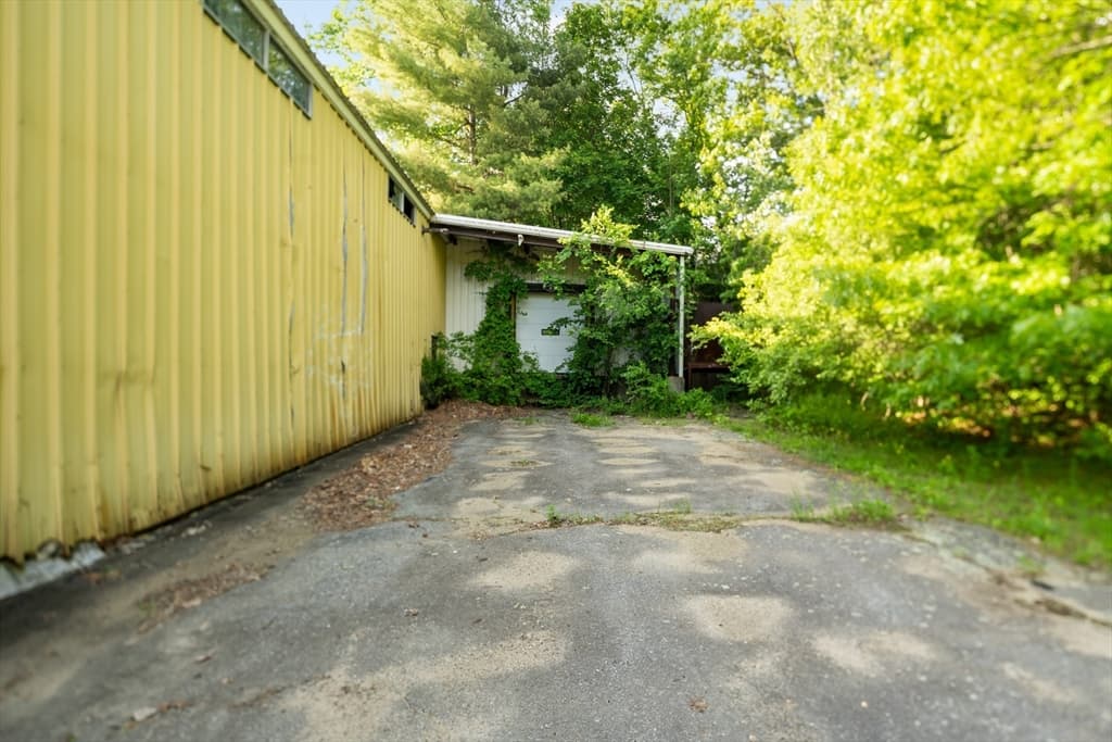 Commercial Sale at 277 E Main St, East Brookfield MA 01515, photo 23 of 39
