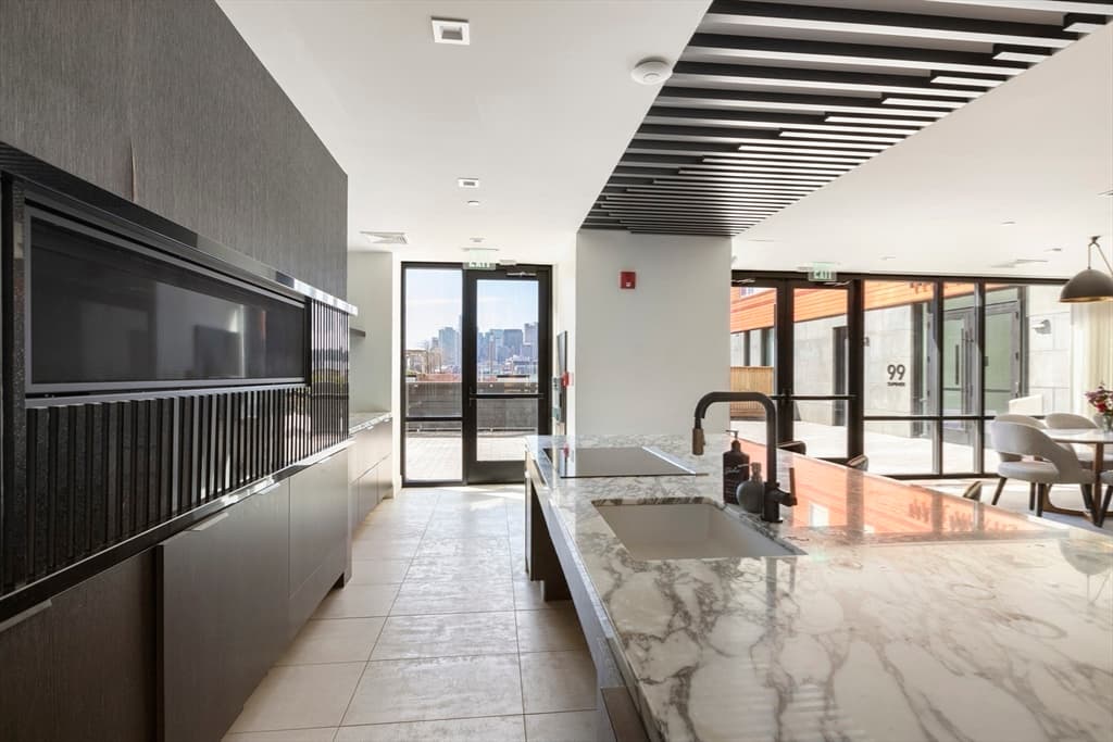99 Sumner St, Boston MA 02128 photo 35