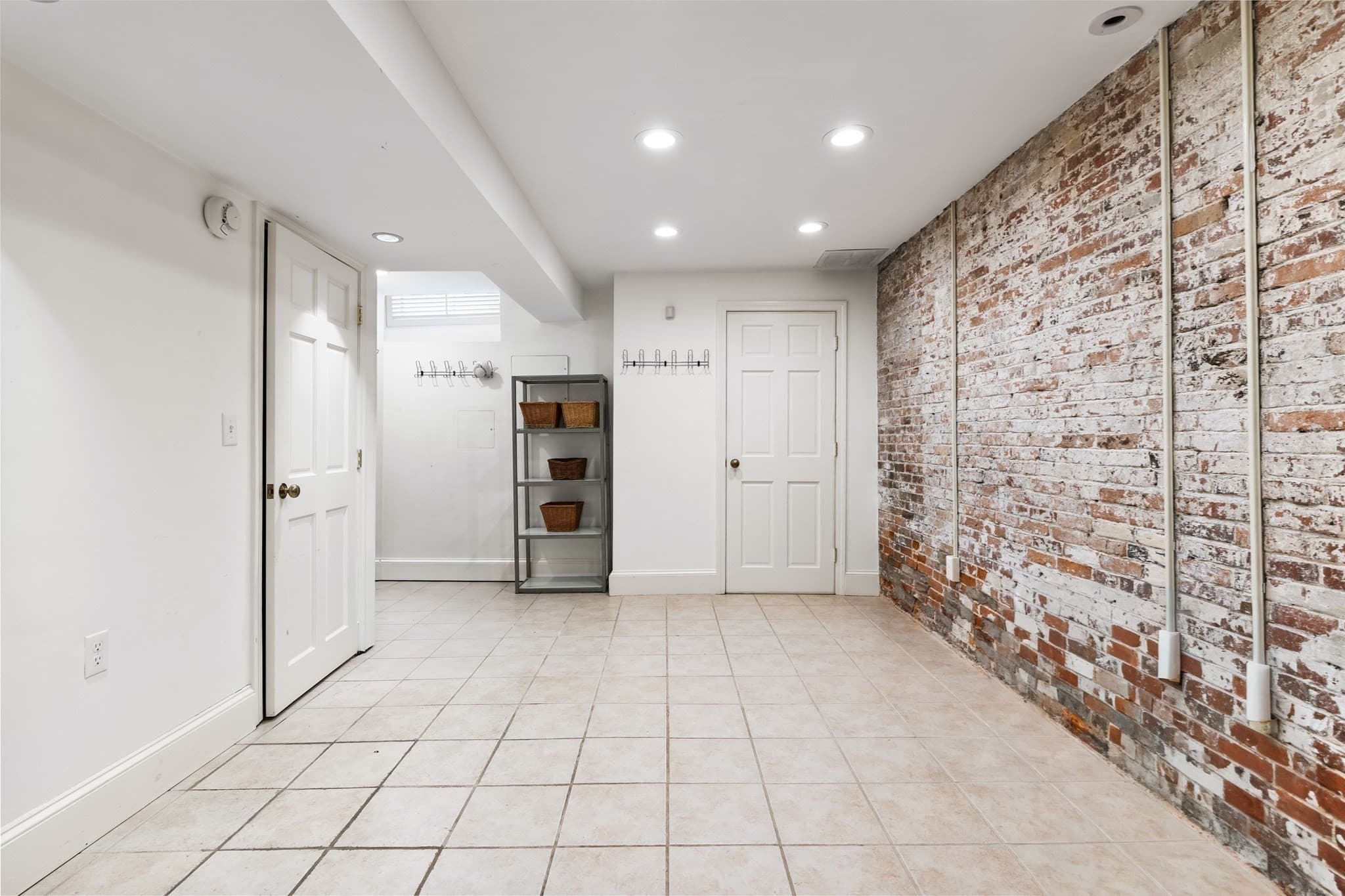 Single Family Residence at 22 Joy St, Boston MA 02114, photo 37 of 40