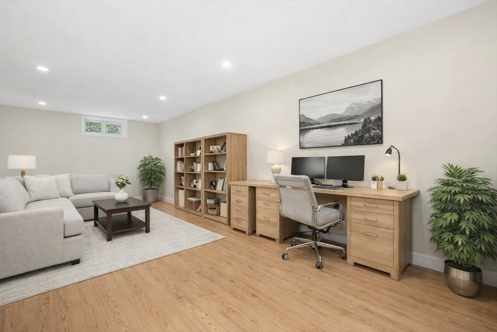 Condominium at 14 Northgate Ct # 14, Grafton MA 01536, photo 33 of 42