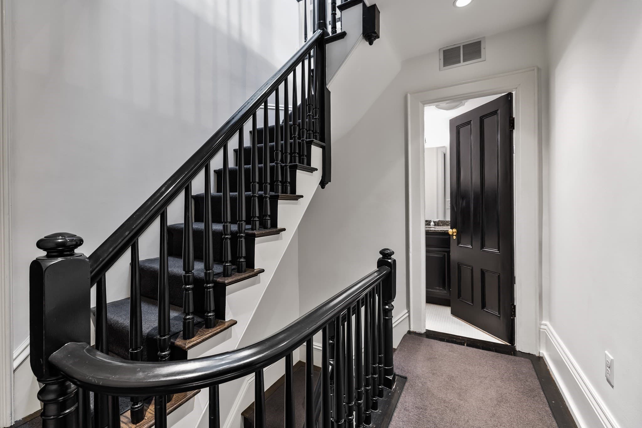 Condominium at 22 Joy St # 22, Boston MA 02114, photo 16 of 40