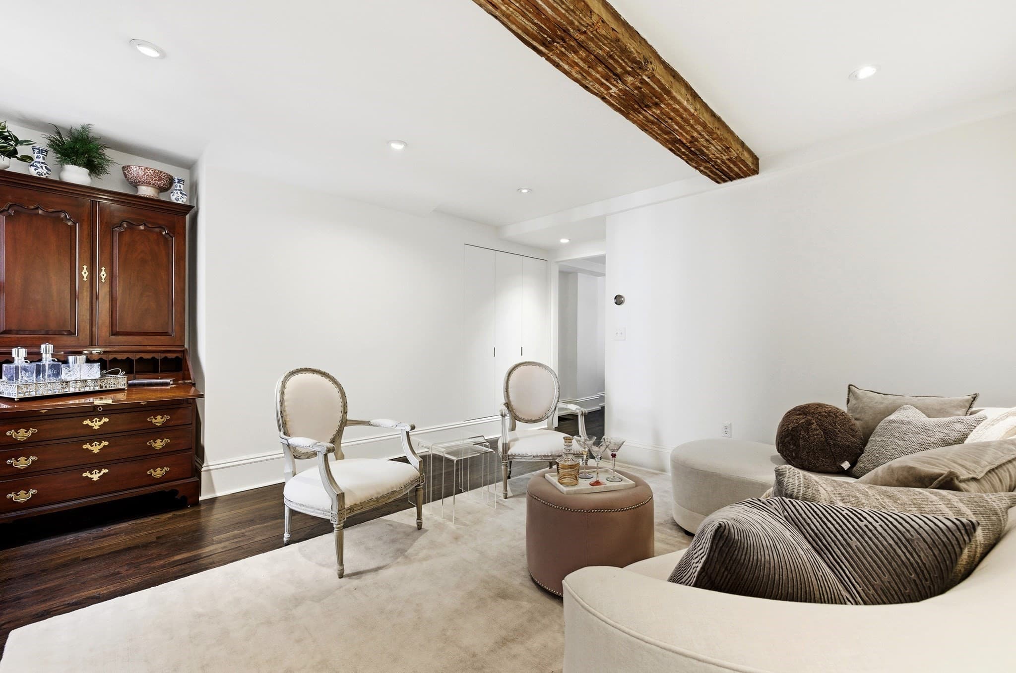 Condominium at 22 Joy St # 22, Boston MA 02114, photo 10 of 40