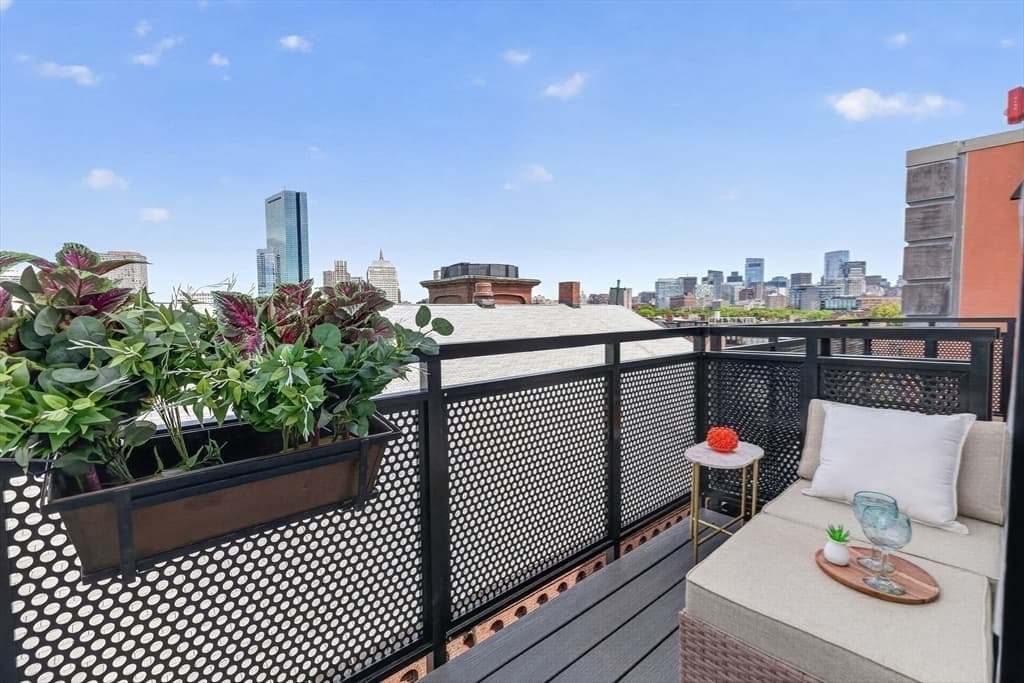 Condominium at 1395 Washington Street, Boston MA 02118, photo 15 of 32