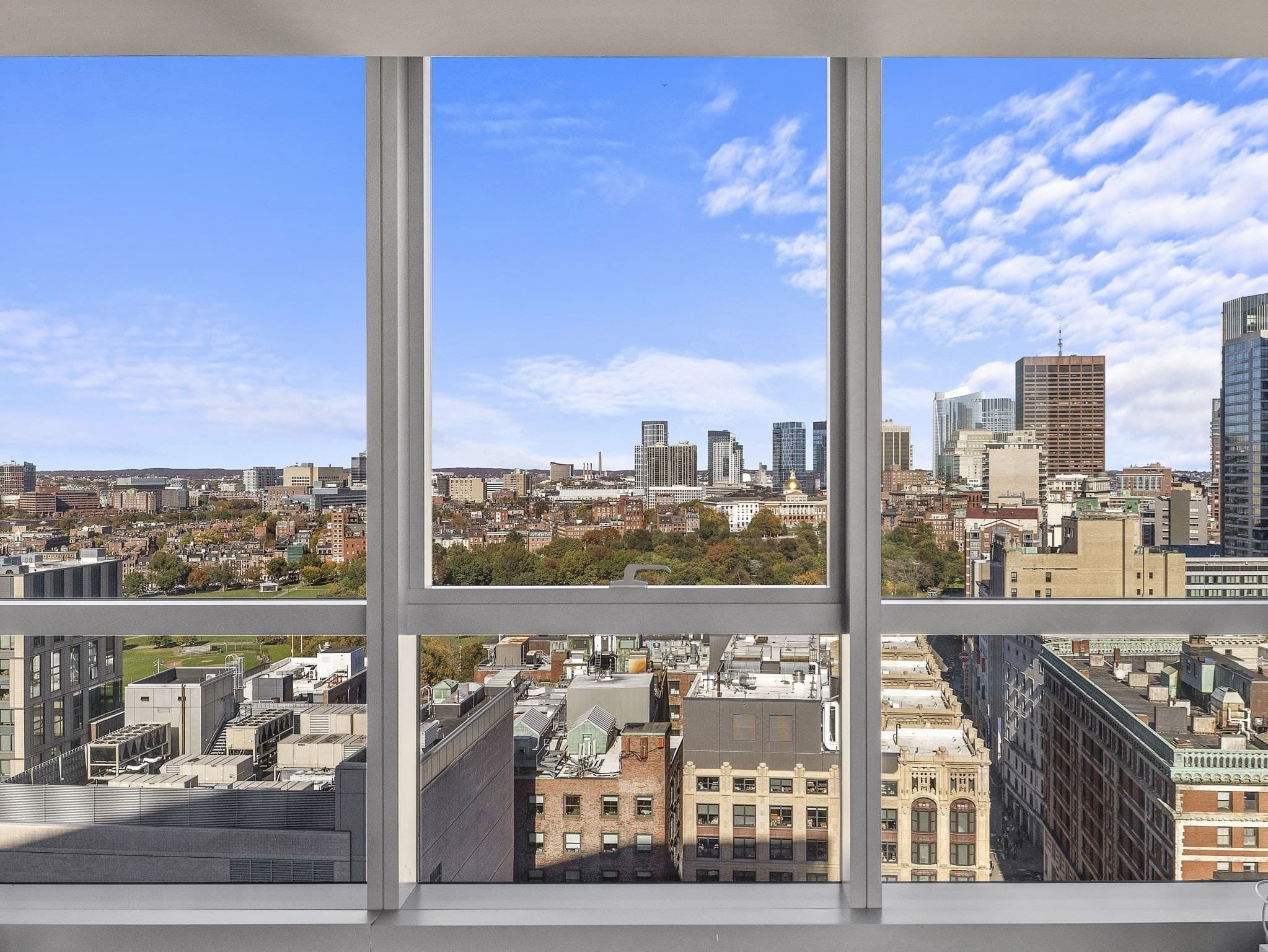 Condominium at 110 Stuart # 23G, Boston MA 02116, photo 6 of 39