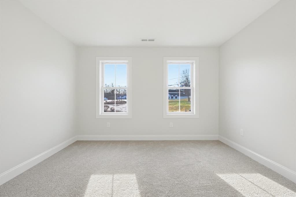 Single Family Residence at 673 Pleasant Street, Leicester MA 01524, photo 28 of 38