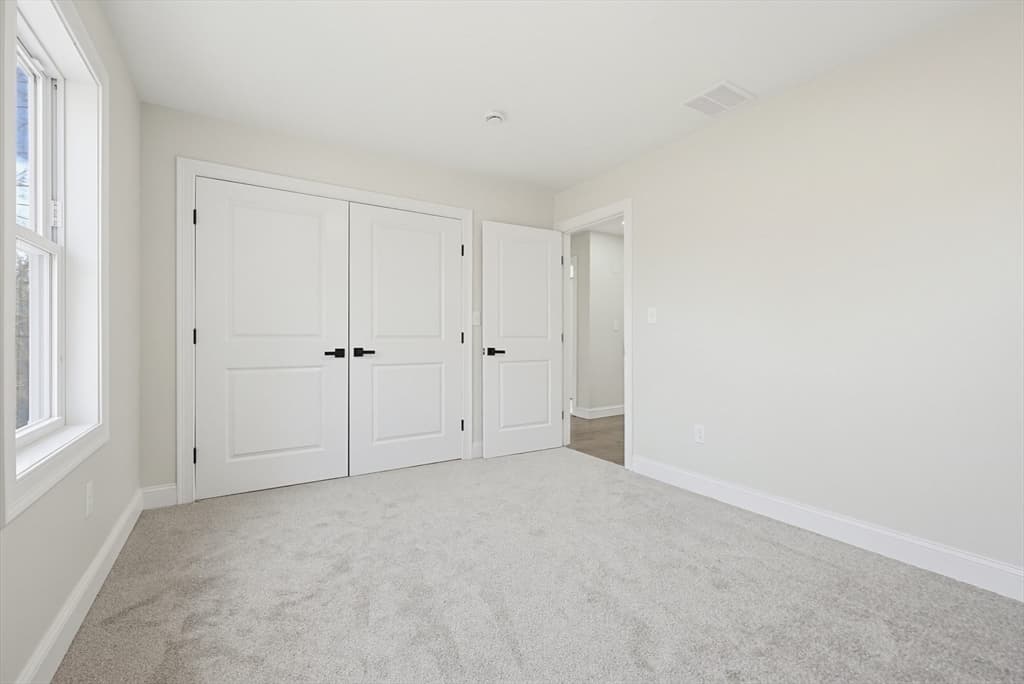 Single Family Residence at 673 Pleasant Street, Leicester MA 01524, photo 30 of 38