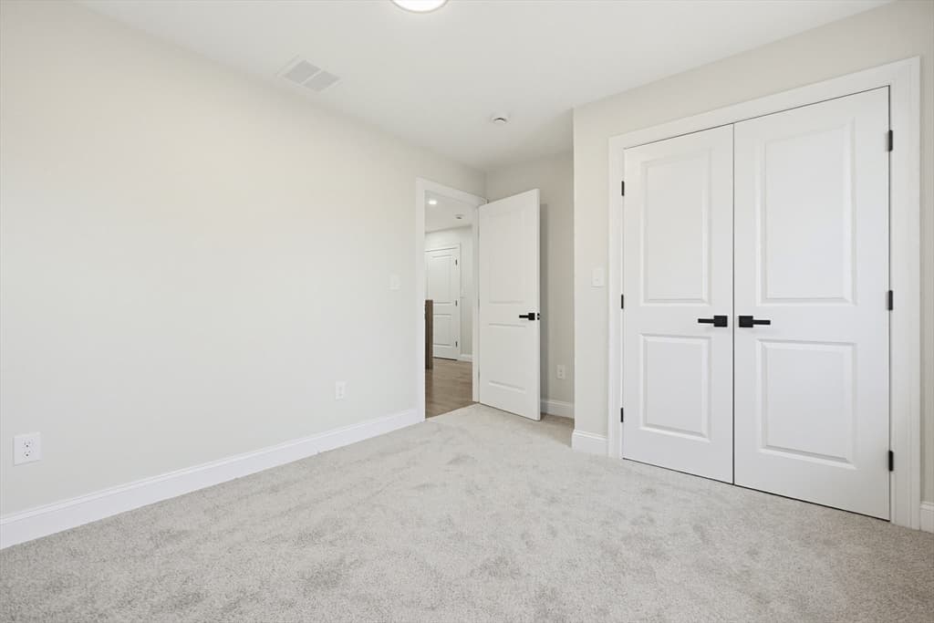 Single Family Residence at 673 Pleasant Street, Leicester MA 01524, photo 35 of 38