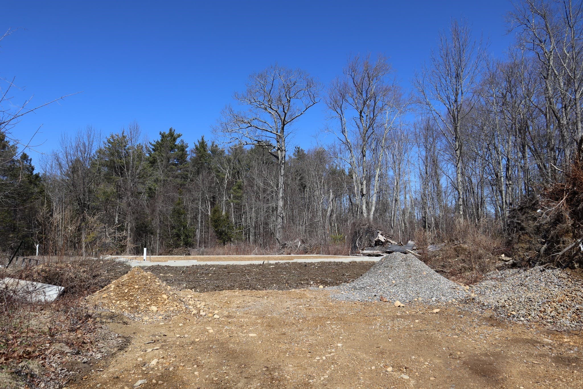 Residential at 148 Flaherty Rd, Barre MA 01005, photo 2 of 11