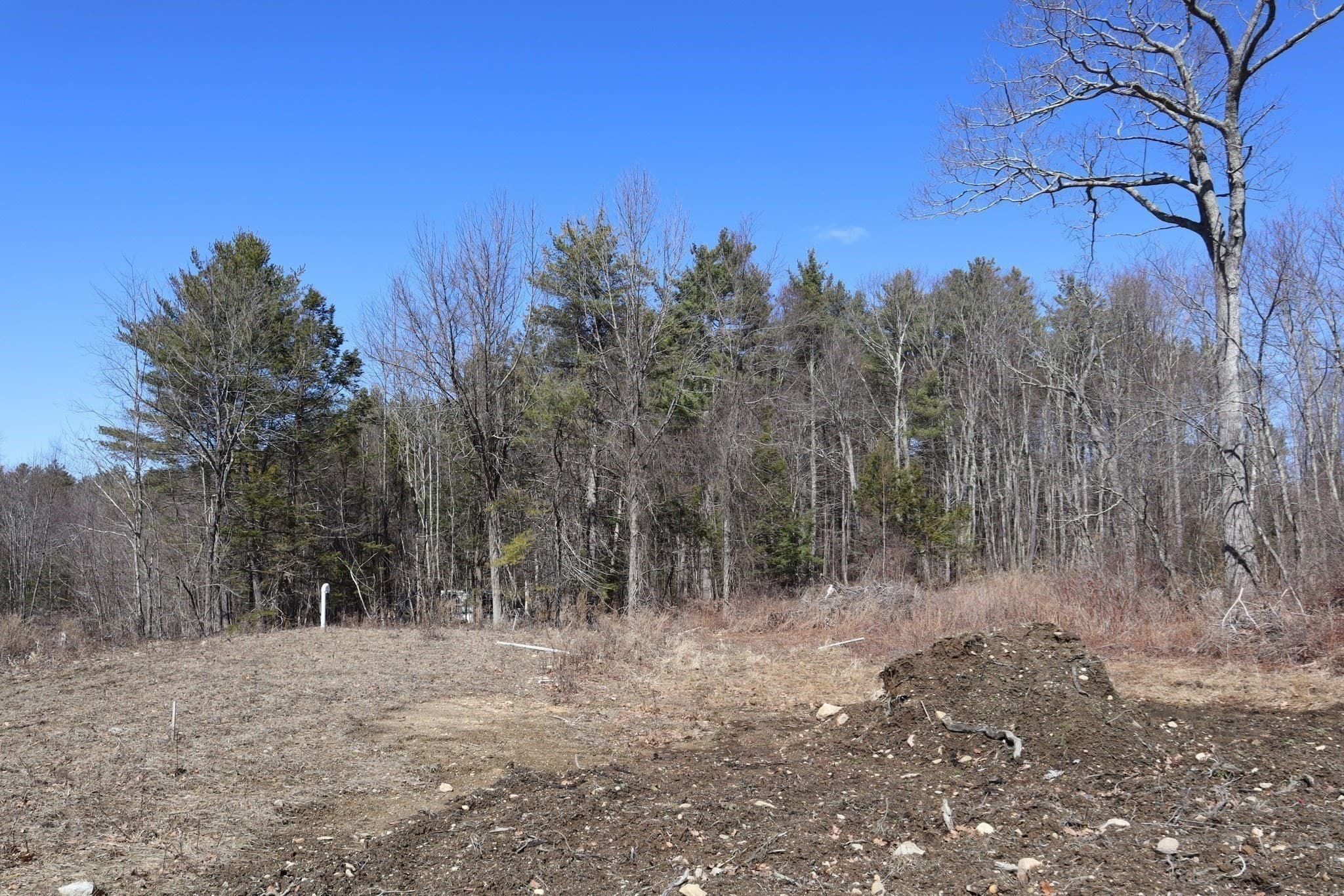 Residential at 148 Flaherty Rd, Barre MA 01005, photo 3 of 11