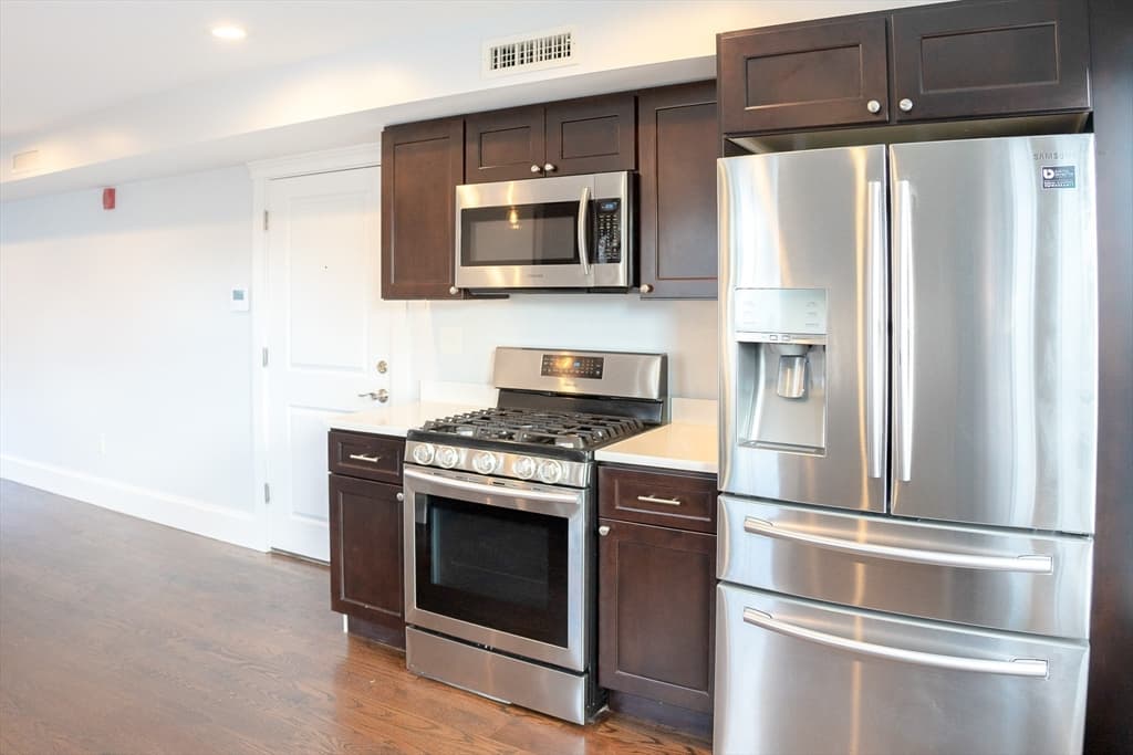 Condominium at 244 Central Ave # 5, Medford MA 02155, Medford, photo 2 of 18