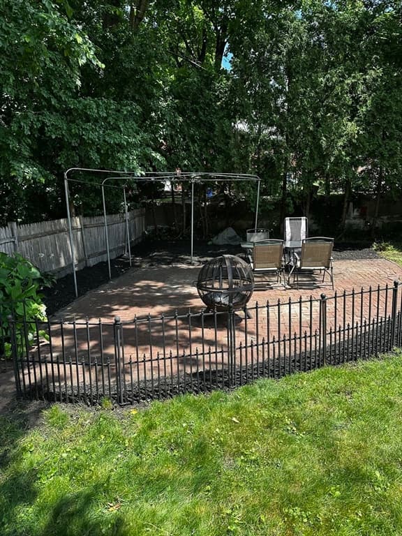 Condominium at 60-62 Cloverdale Rd # 62, Newton MA 02461, Newton, photo 14 of 15