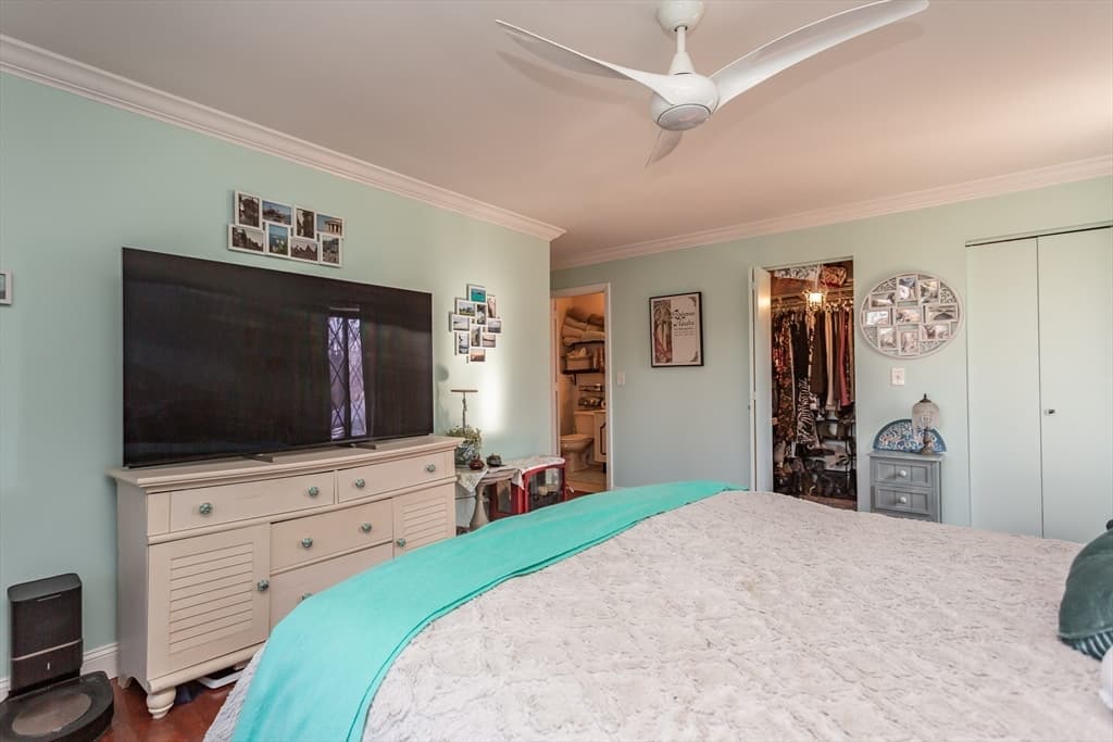 Condominium at 4700 N Main St # 1K, Fall River MA 02720, photo 9 of 18