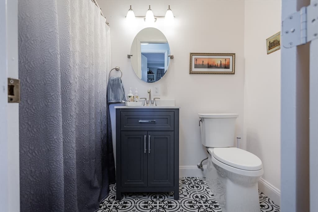 Condominium at 4700 N Main St # 1K, Fall River MA 02720, photo 14 of 18