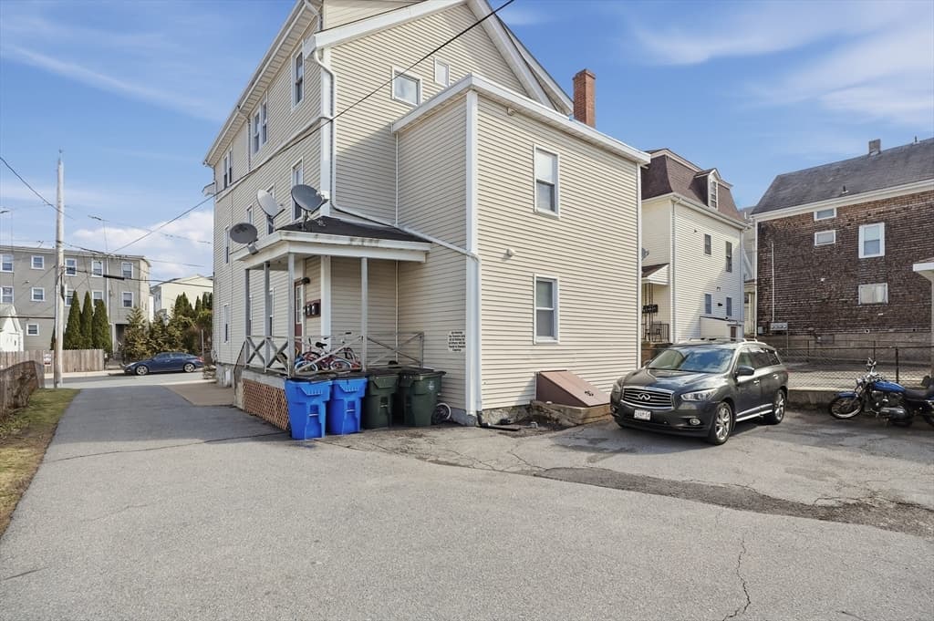 3 Family - 3 Units Up/Down at 29 Palmer Street, Fall River MA 02724, photo 22 of 22
