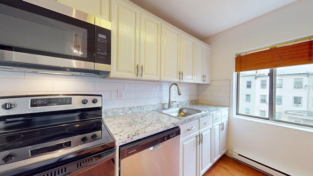Condominium at 72-74 Chelsea St # 9, Boston MA 02128, Boston, photo 7 of 21