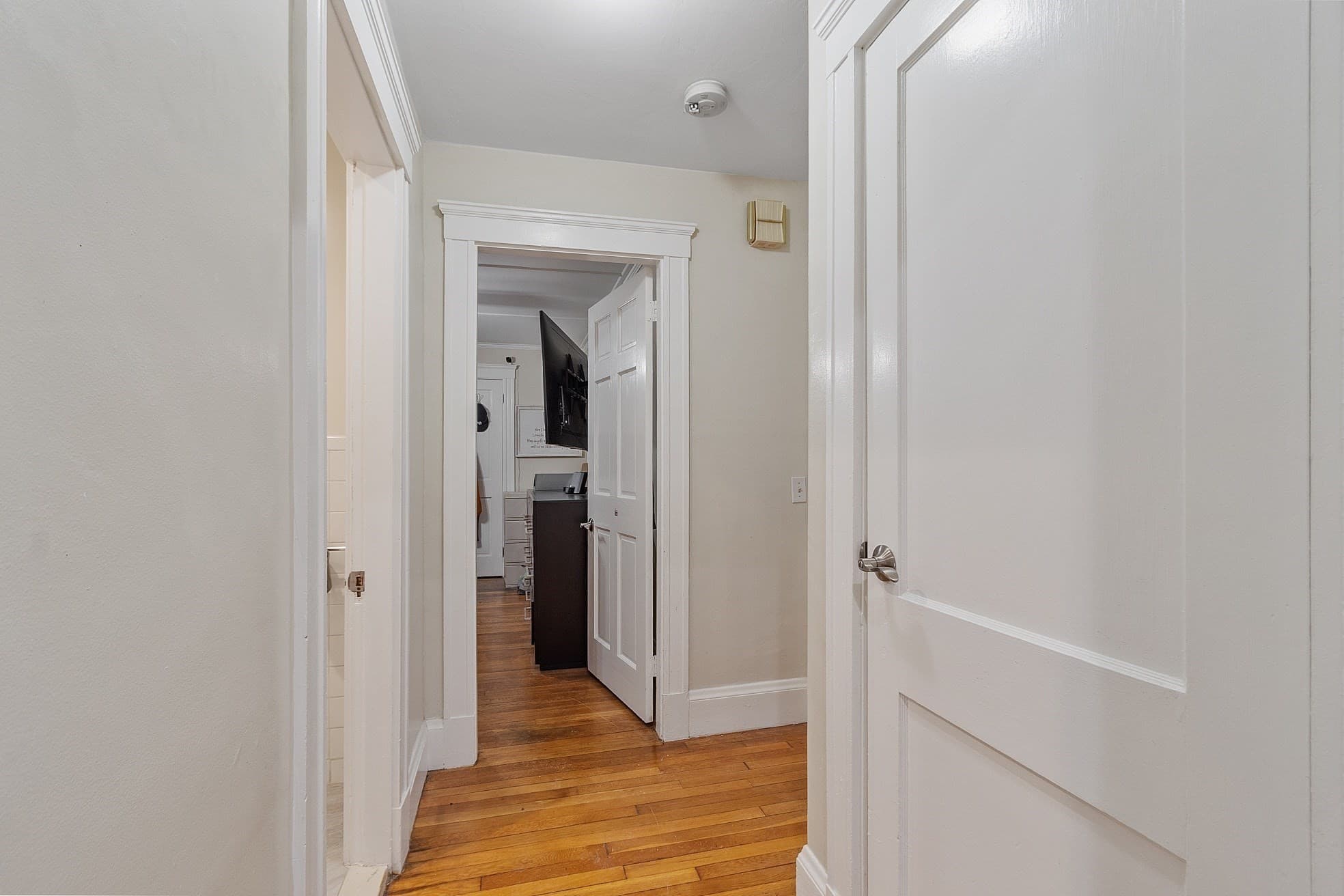 2 Family - 2 Units Up/Down at 48 Saratoga St, Lynn MA 01902, photo 13 of 41