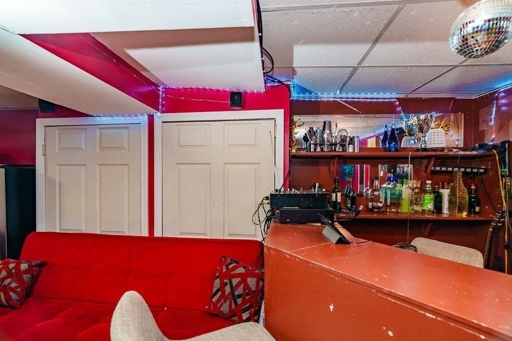 40 Baker Rd, Everett MA 02149 photo 7