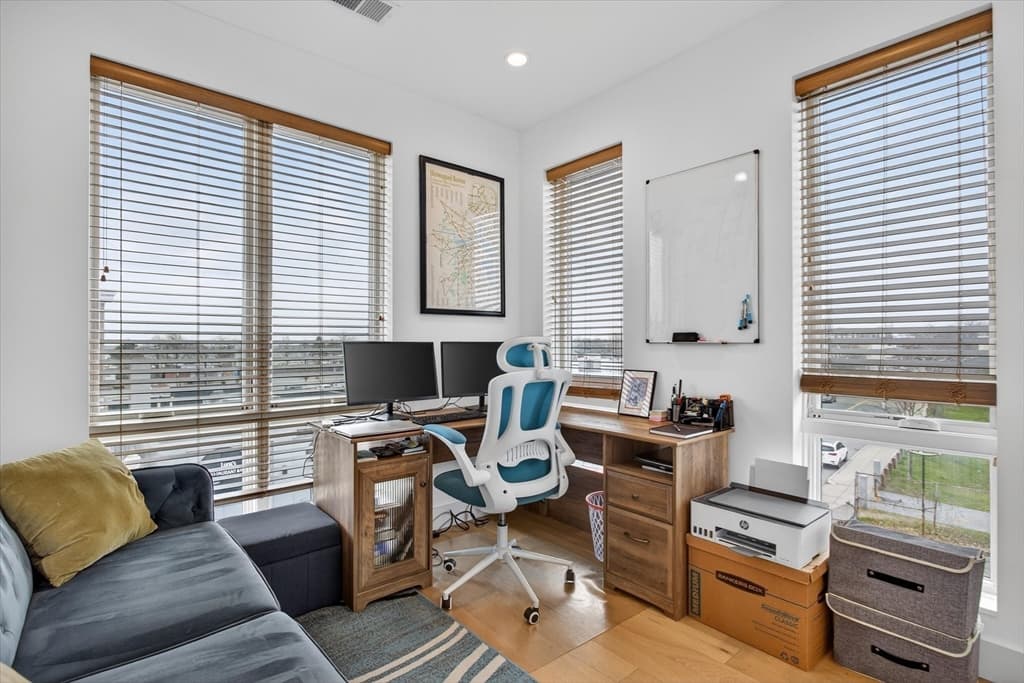 Condominium at 946 Saratoga Street # 303, Boston MA 02128, Boston, photo 8 of 24