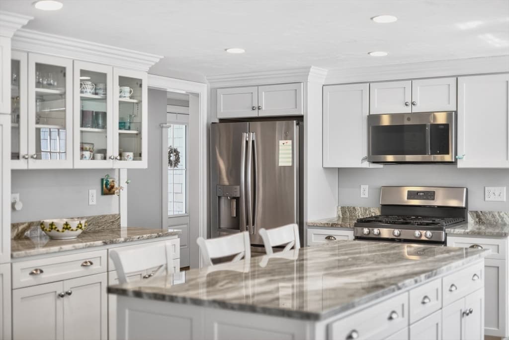 Single Family Residence at 234 Round Cove Rd, Chatham MA 02633, Chatham, photo 12 of 42