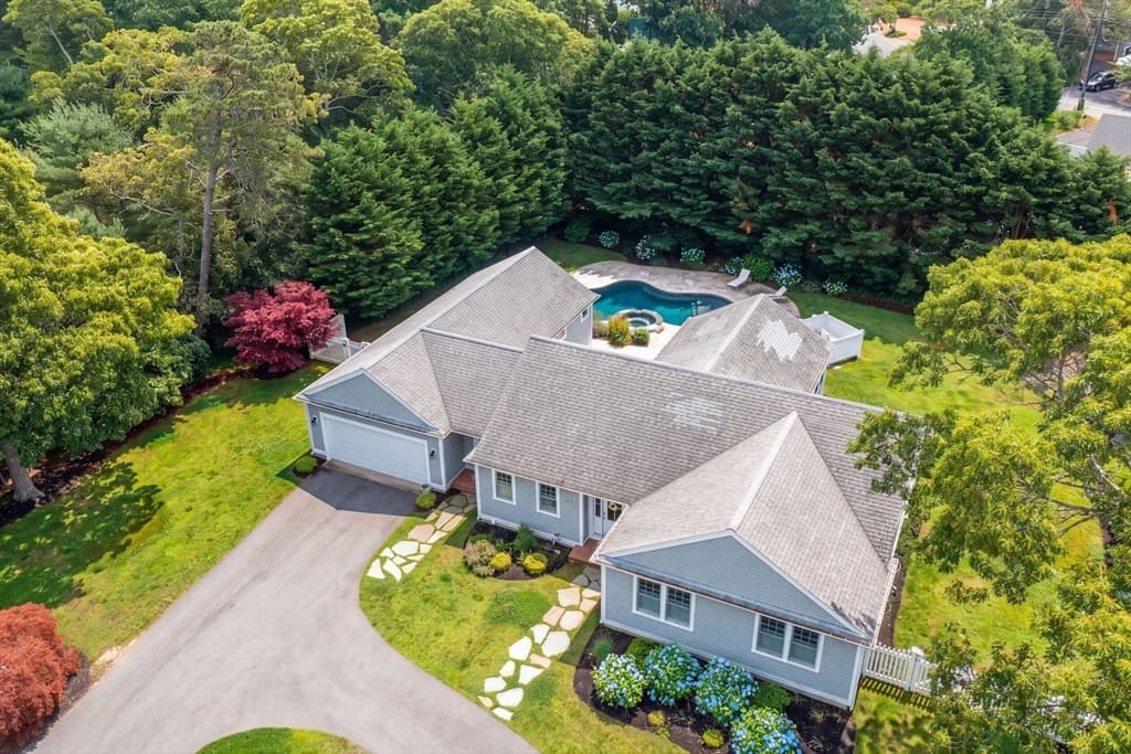 234 Round Cove Rd, Chatham MA 02633