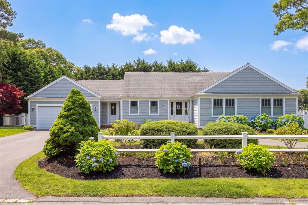 Single Family Residence at 234 Round Cove Rd, Chatham MA 02633, Chatham, photo 5 of 42