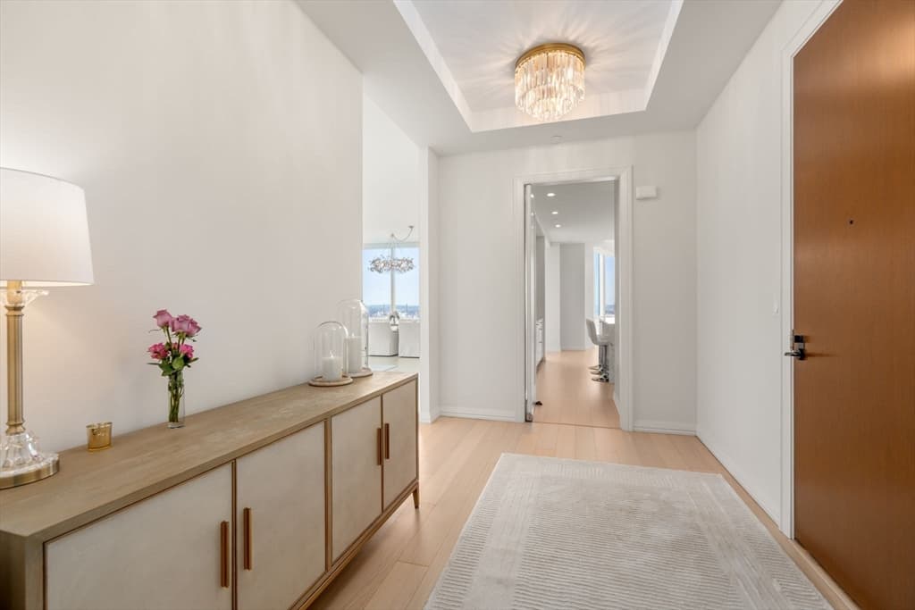 Condominium at 1 Franklin St # 4602, Boston MA 02110, photo 8 of 24