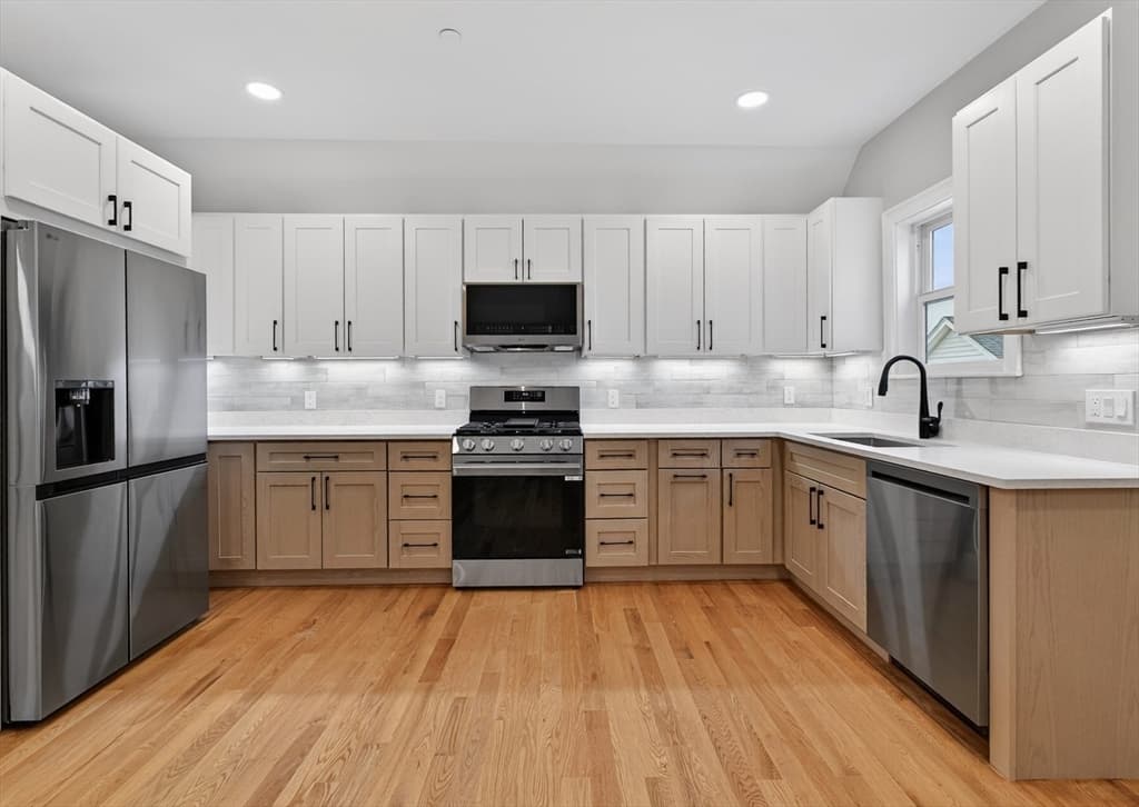 Condominium at 29C Prichard Ave # 3, Somerville MA 02144, photo 6 of 38