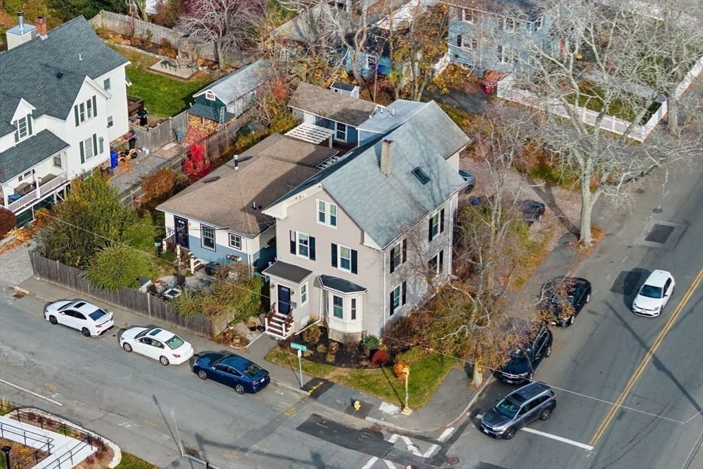 1 Maverick St # 2, Marblehead MA 01945 photo 3