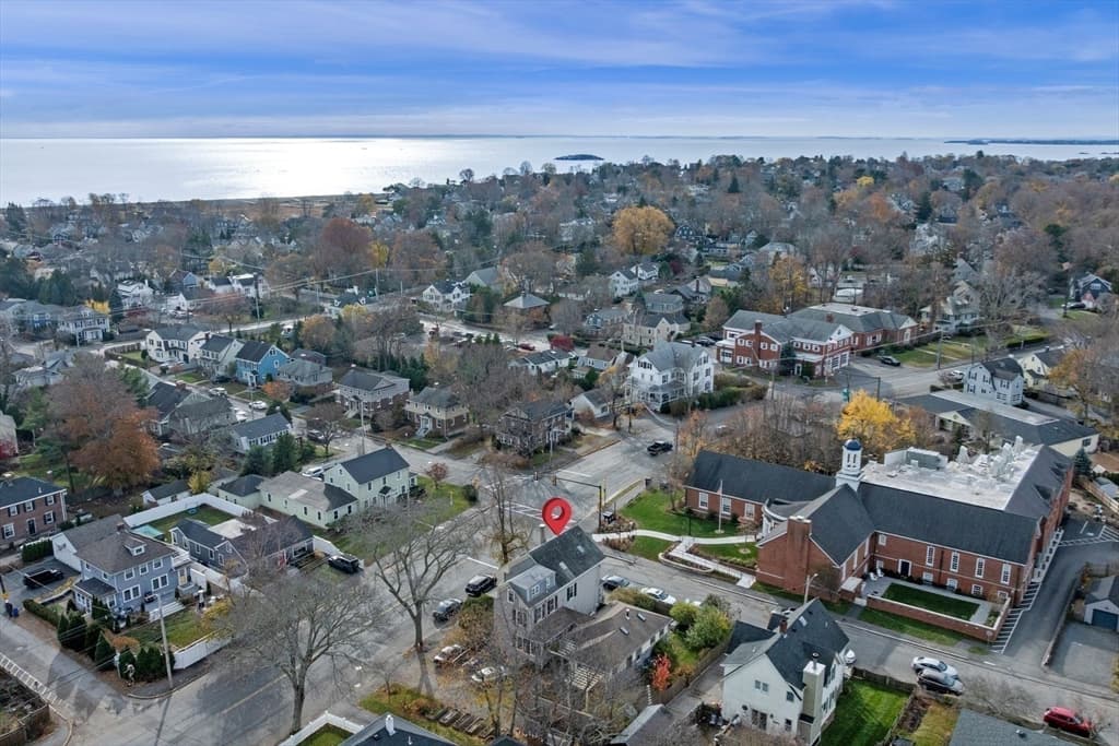 1 Maverick St # 2, Marblehead MA 01945 photo 4