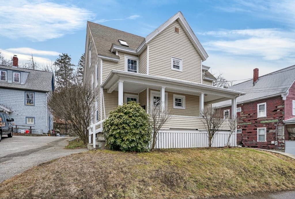 17 Mason St, Hudson MA 01749 photo 4