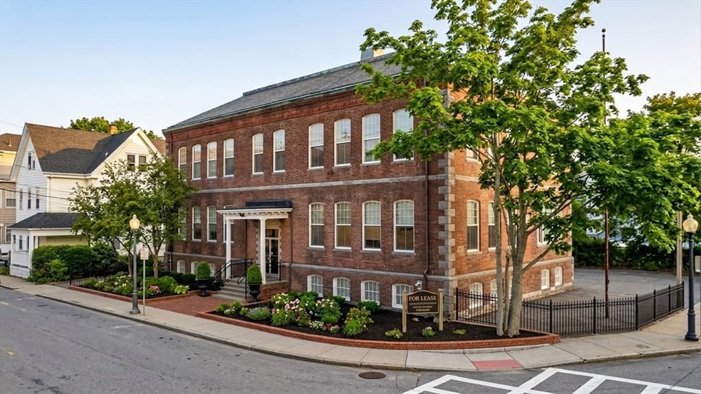 45 School Street, Taunton MA 02780