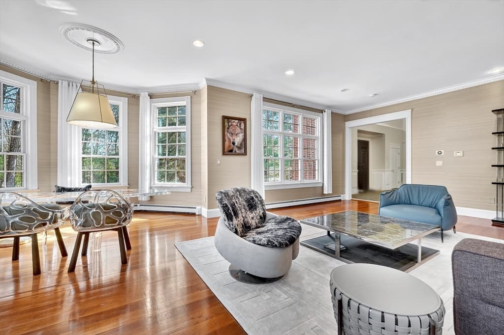 451 Wellesley St, Weston MA 02493 photo 13