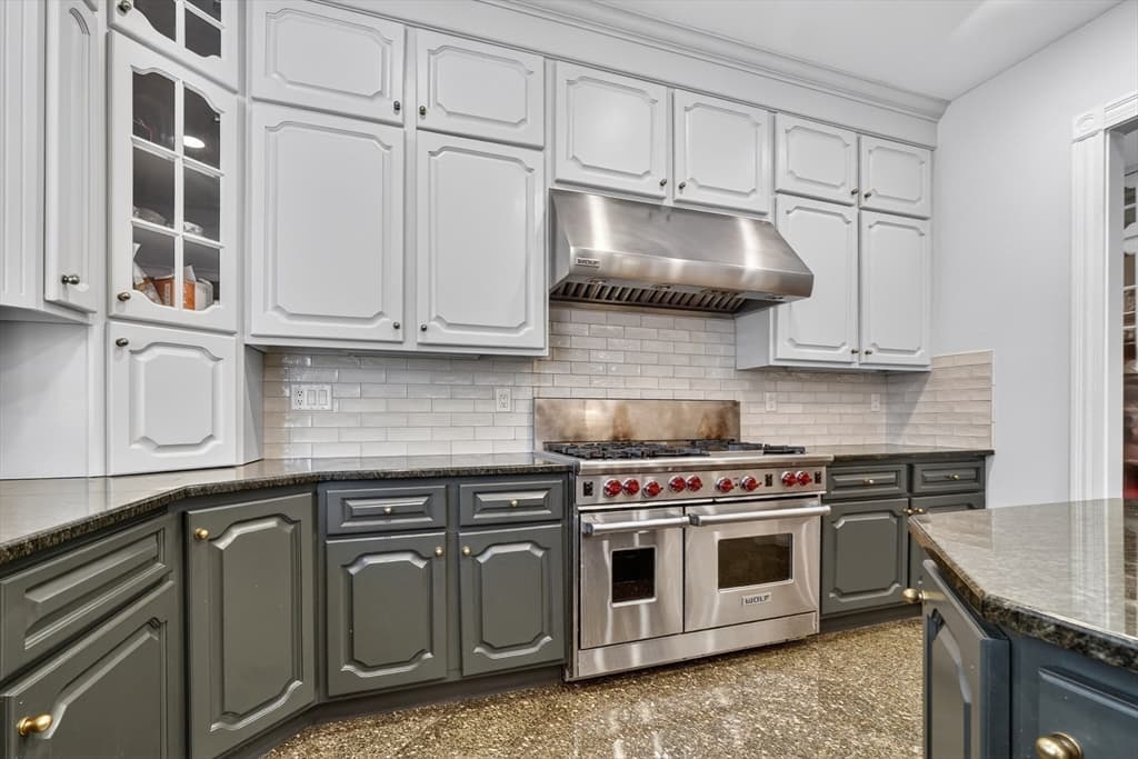 451 Wellesley St, Weston MA 02493 photo 7