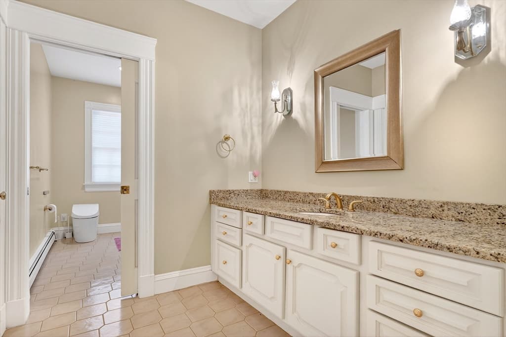 451 Wellesley St, Weston MA 02493 photo 21