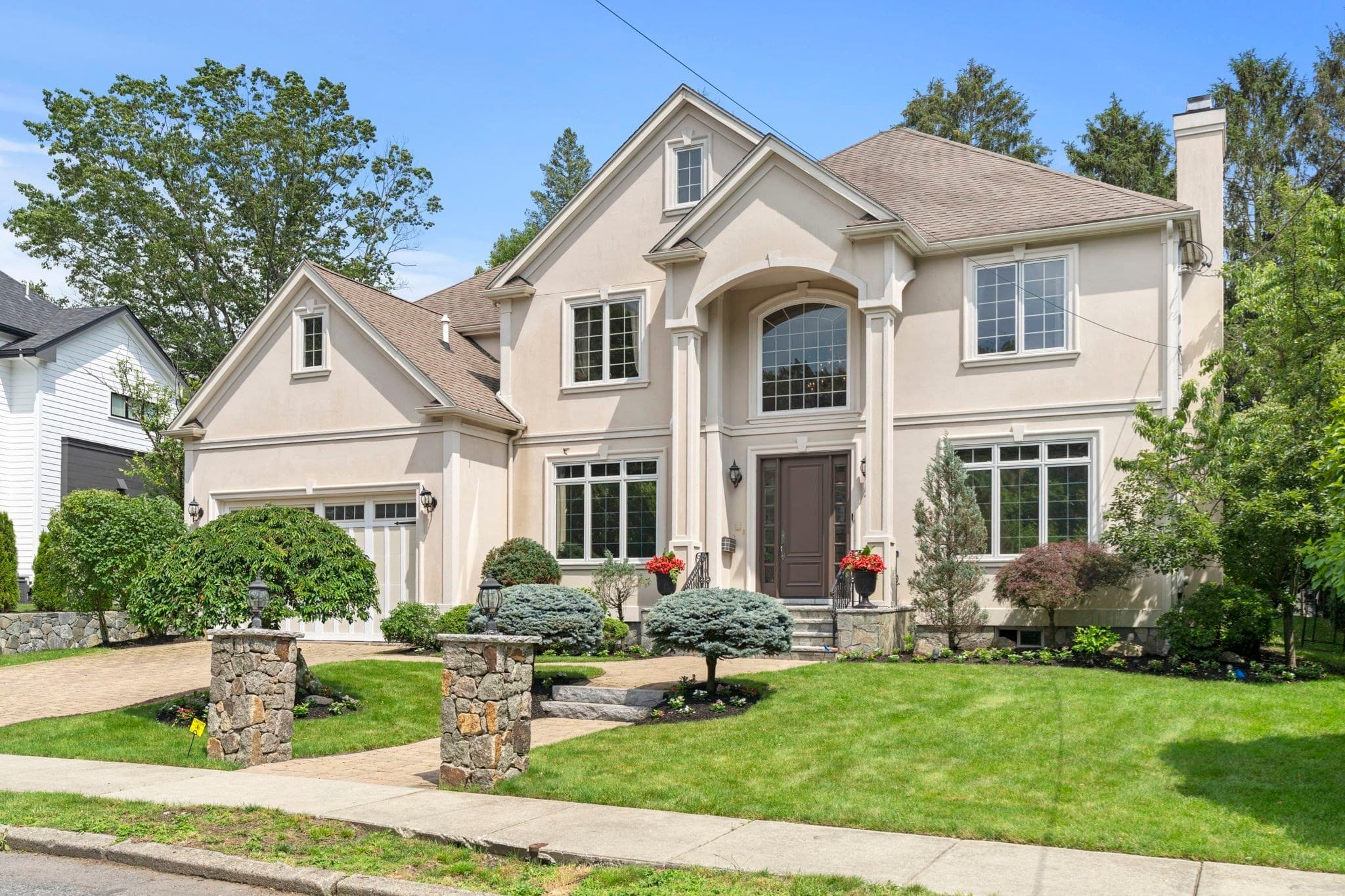 Single Family Residence at 22 Scotney Road, Newton MA 02467, photo 2 of 42