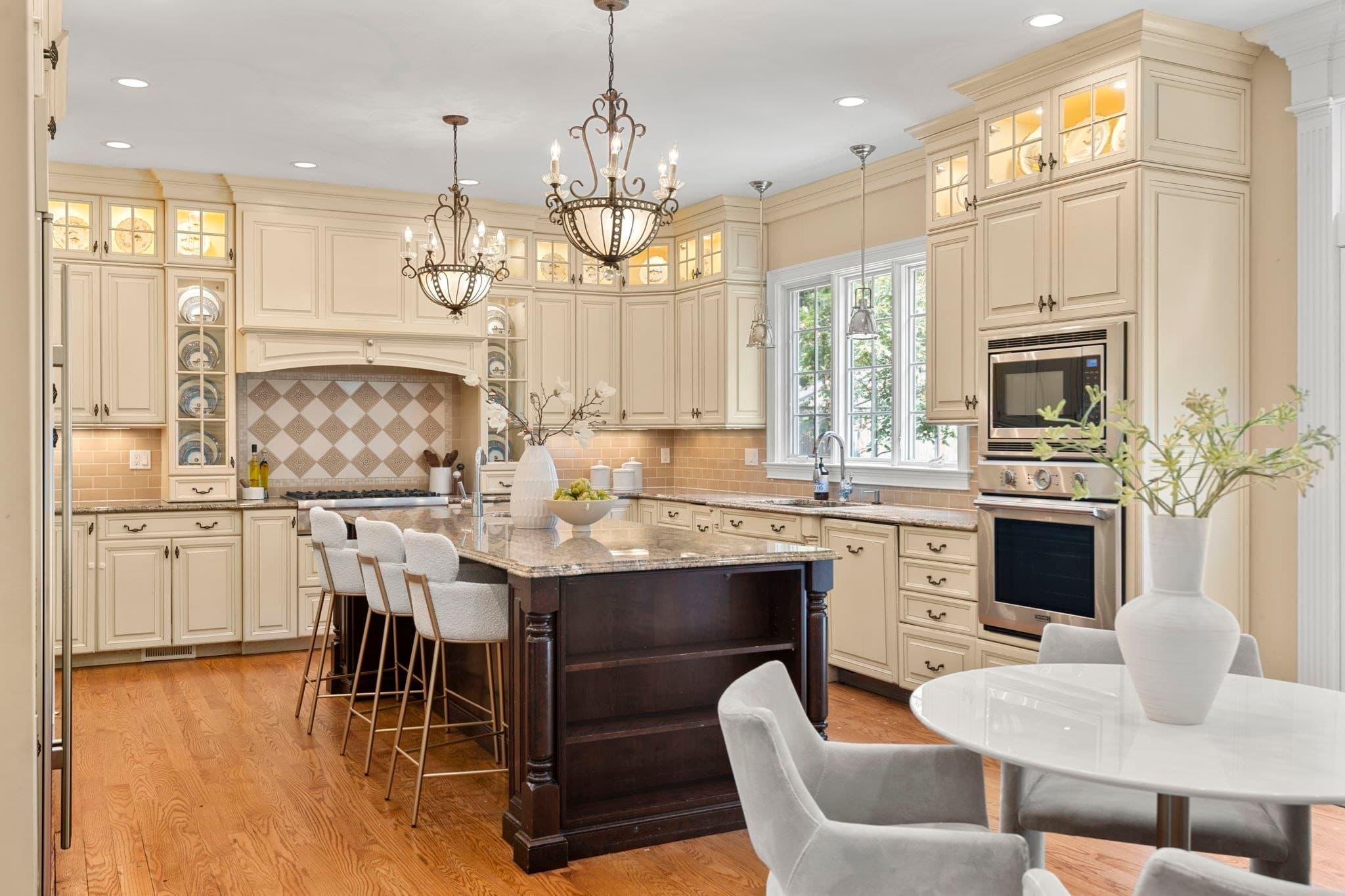 Single Family Residence at 22 Scotney Road, Newton MA 02467, photo 18 of 42